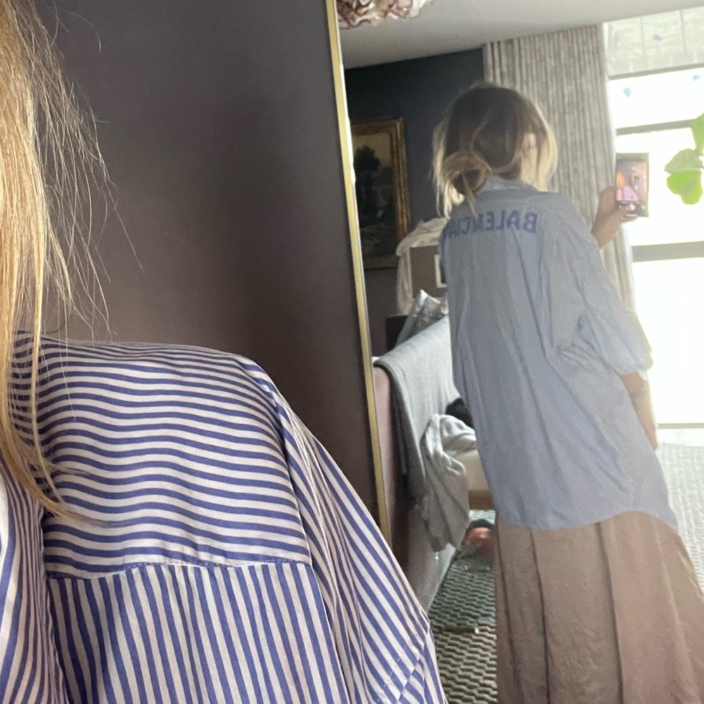 Balenciaga swing shirt